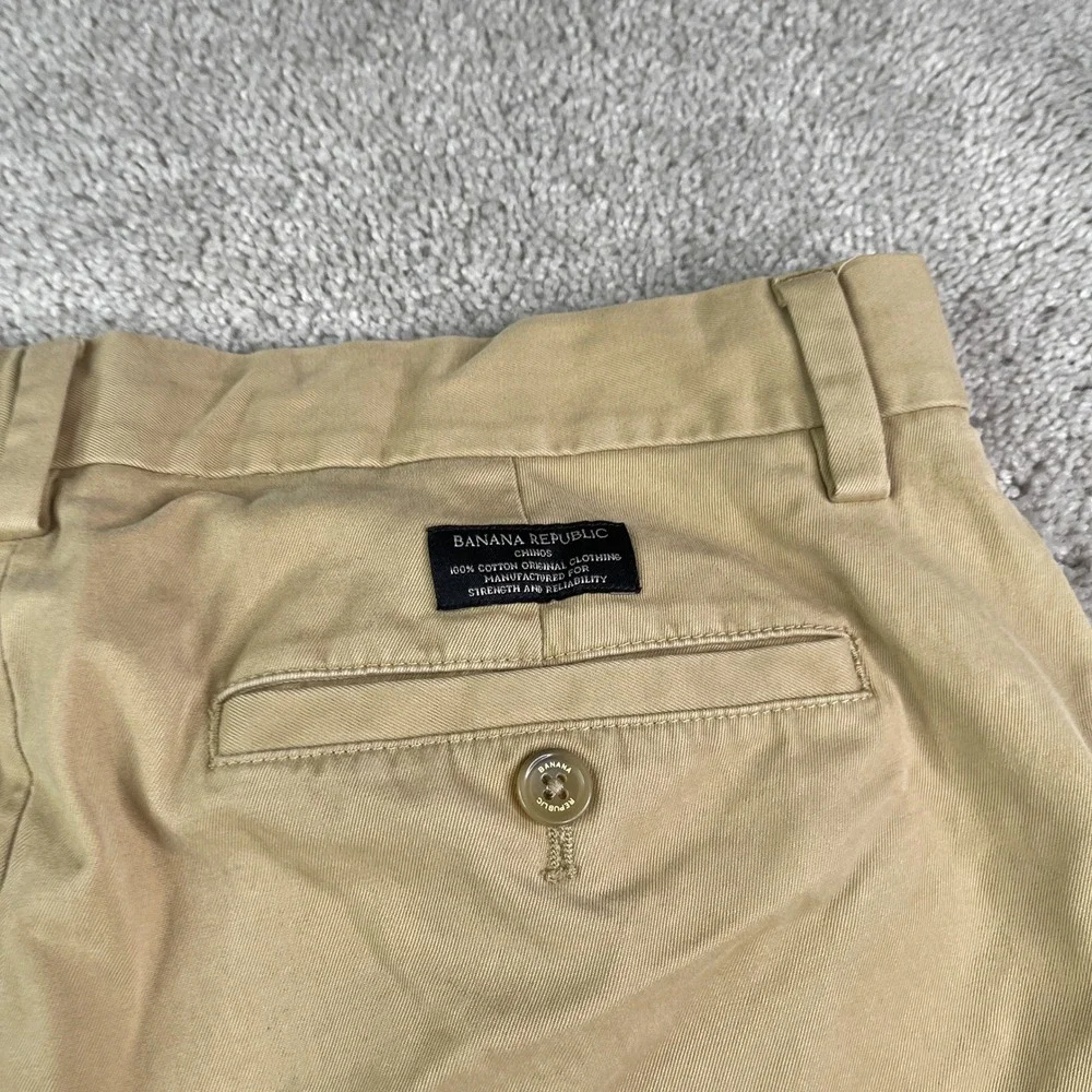 Banana Republic trousers khaki